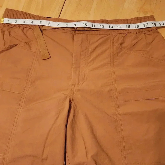 NWT Eddie Bauer brown tech shorts sizes large & xlarge - Picture 11 of 12